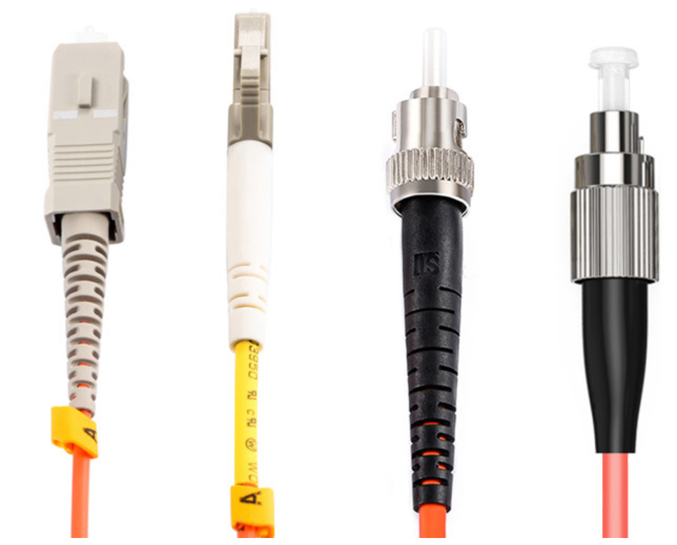 LSZH PVC-Jacke LC-Sc-Verbindungskabel OM2 0.9mm/2.0mm/3.0mm Duplexdurchmesser in mehreren Betriebsarten