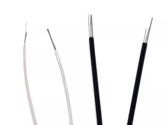 GJXH 2-Kern-Faseroptik-Drop-Kabel-Schmetterling für die Telekommunikationskommunikation im Innenbereich
