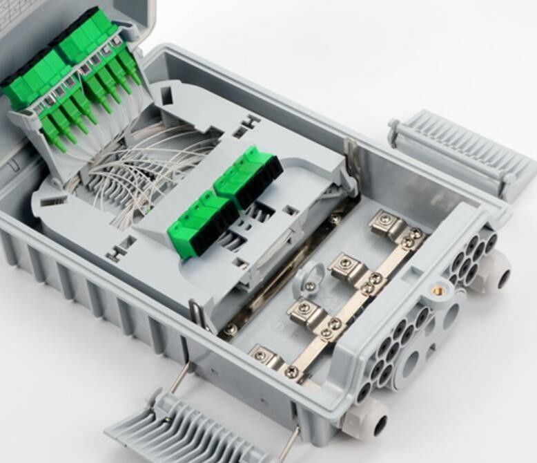 Optikhafen gemeinsamer Kasten-Faser-Wand Ftth 2 Inlet+Mid-Span im Freien, Ausgang 16 für Transceiverkabel
